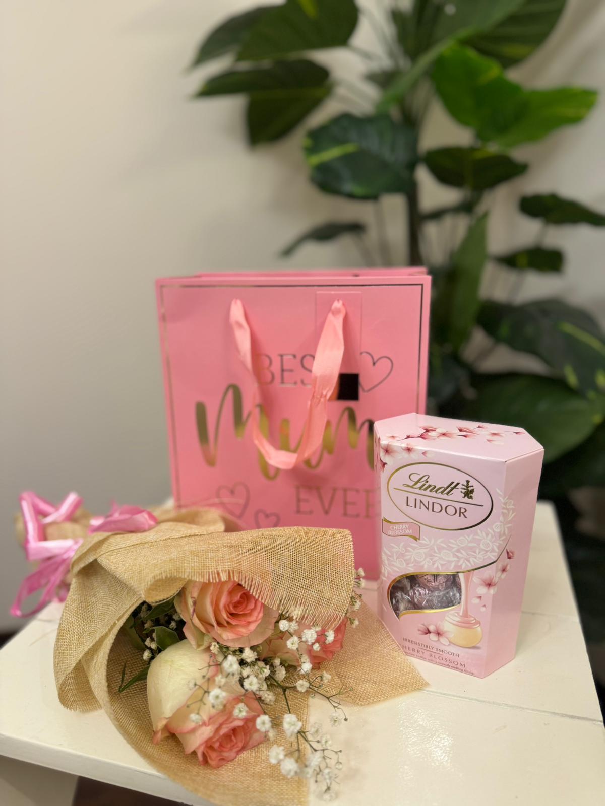 Mini Blush Bouquet